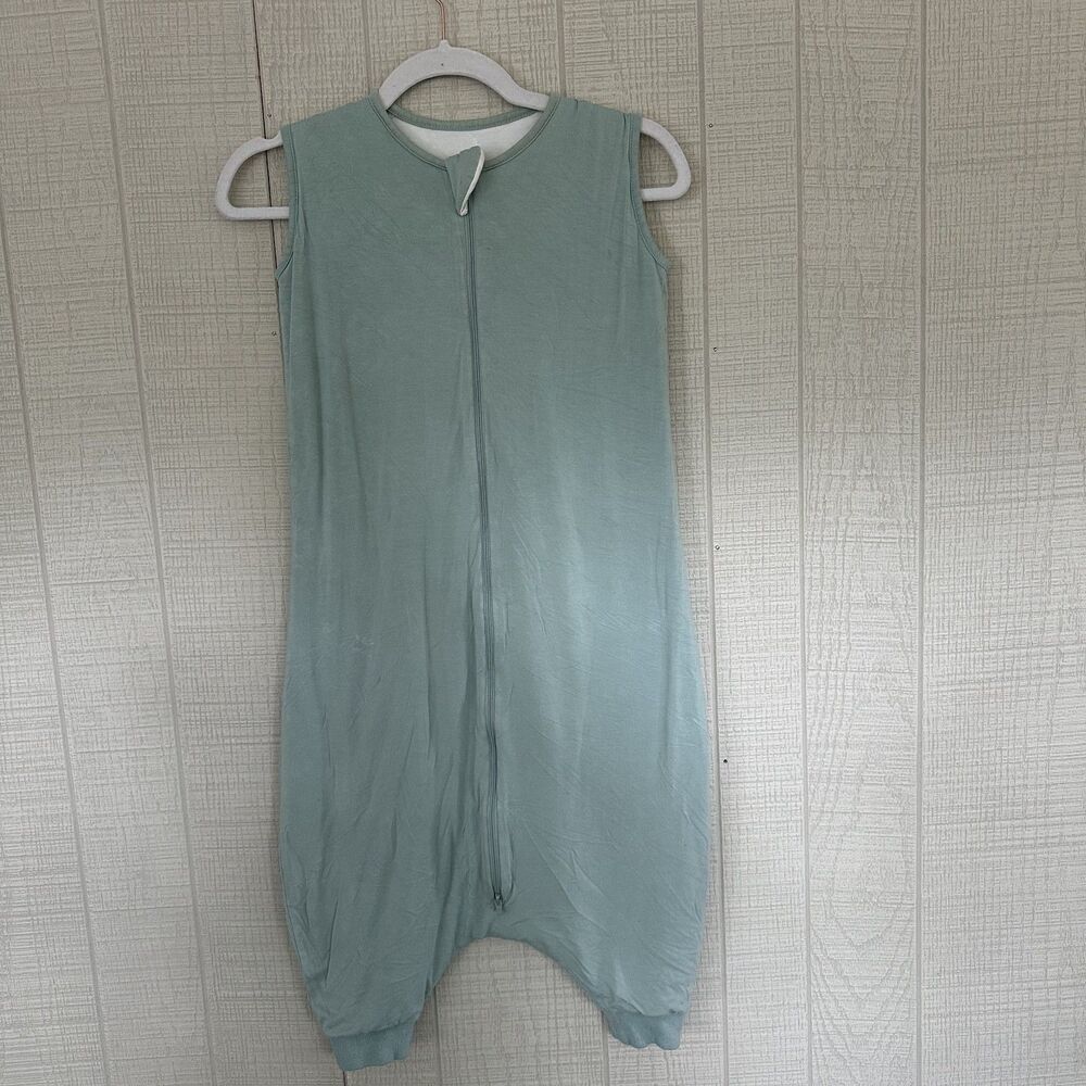 Kyte Baby Size L Walker Sage Green 1.0 TOG Sleeveless Zippered Sleep Sack Unisex